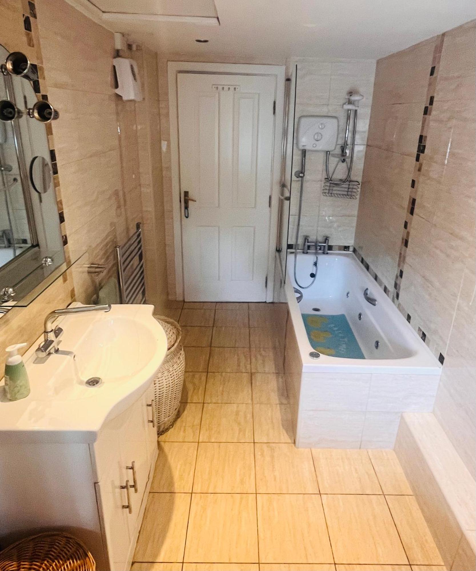 Kingfisher Lodge & Pub Castleconnell 部屋 写真